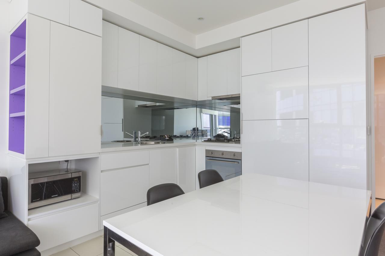 Apartments Melbourne Domain - New Quay Docklands Екстериор снимка
