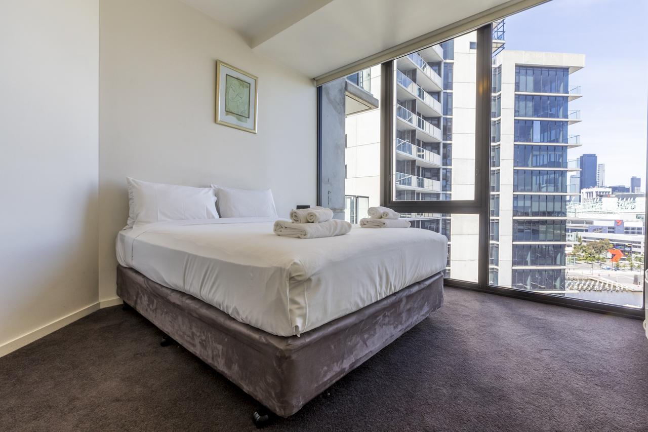 Apartments Melbourne Domain - New Quay Docklands Екстериор снимка