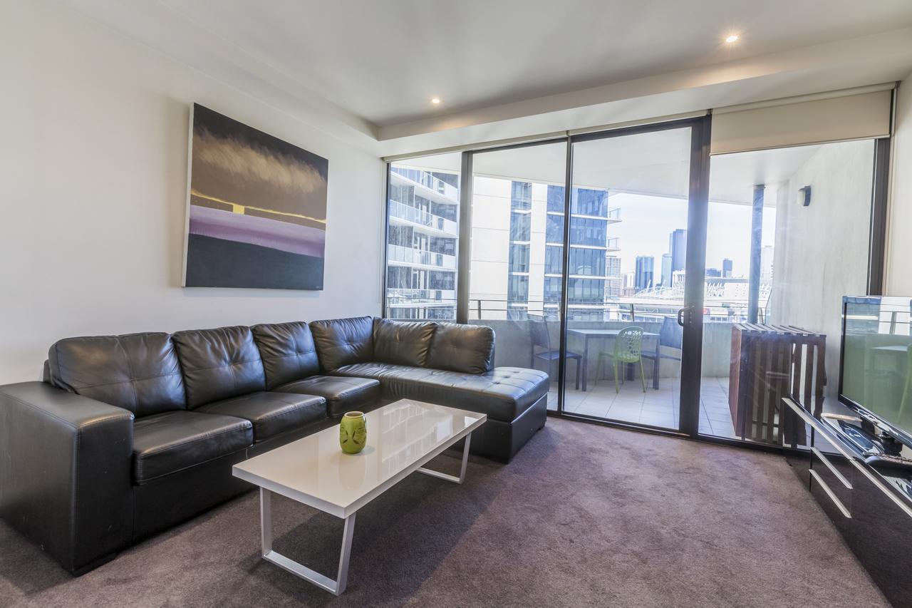 Apartments Melbourne Domain - New Quay Docklands Екстериор снимка