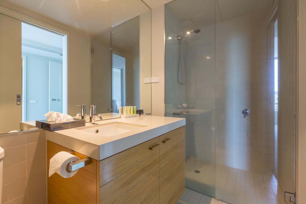 Apartments Melbourne Domain - New Quay Docklands Екстериор снимка