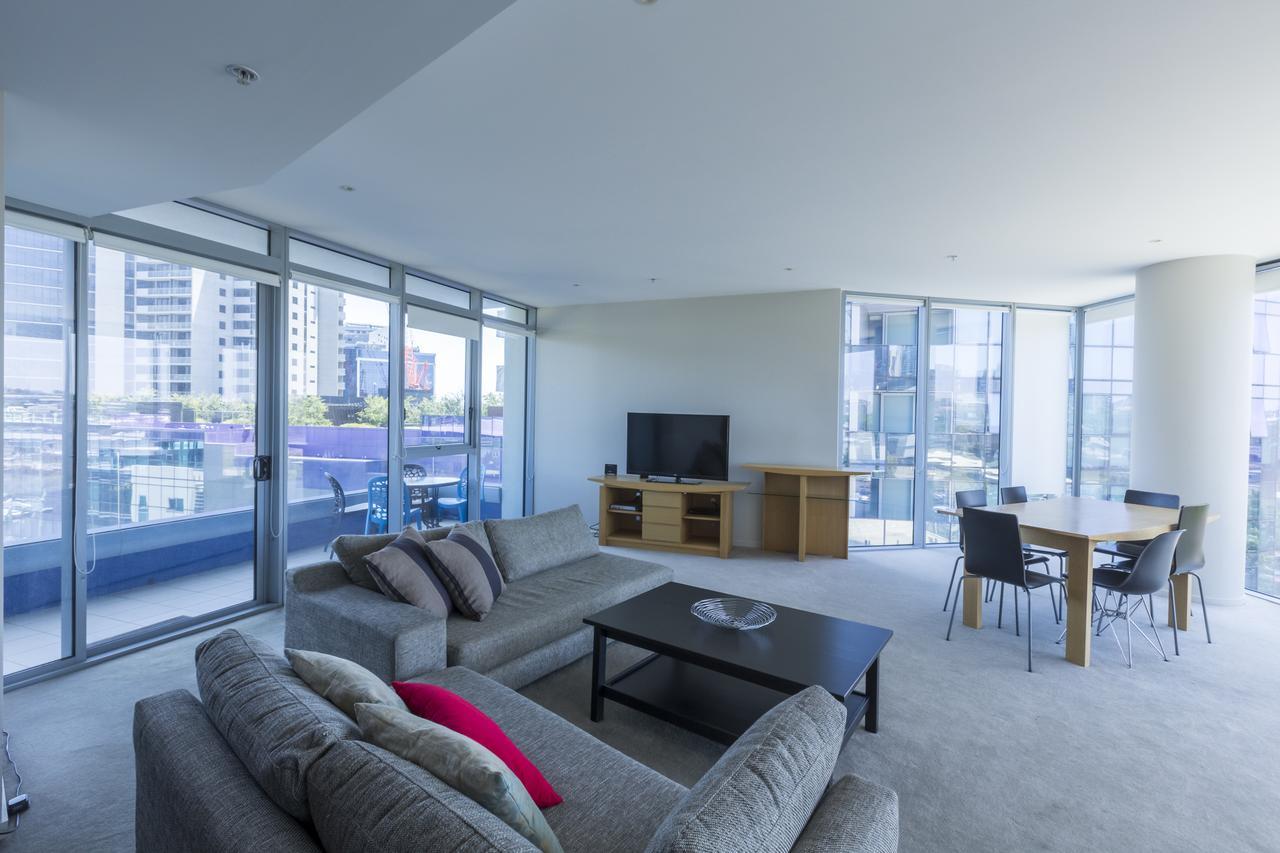 Apartments Melbourne Domain - New Quay Docklands Екстериор снимка