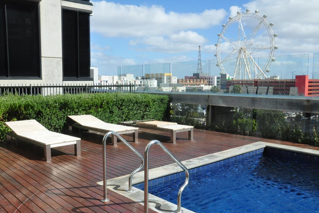 Apartments Melbourne Domain - New Quay Docklands Екстериор снимка