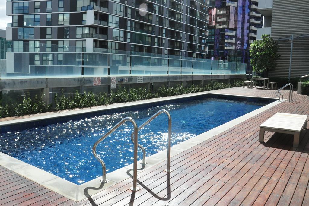 Apartments Melbourne Domain - New Quay Docklands Екстериор снимка